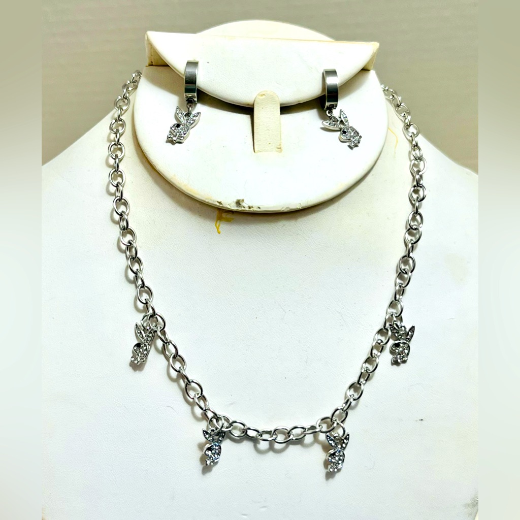 Bunny Necklace And Earring Set Silver Tone